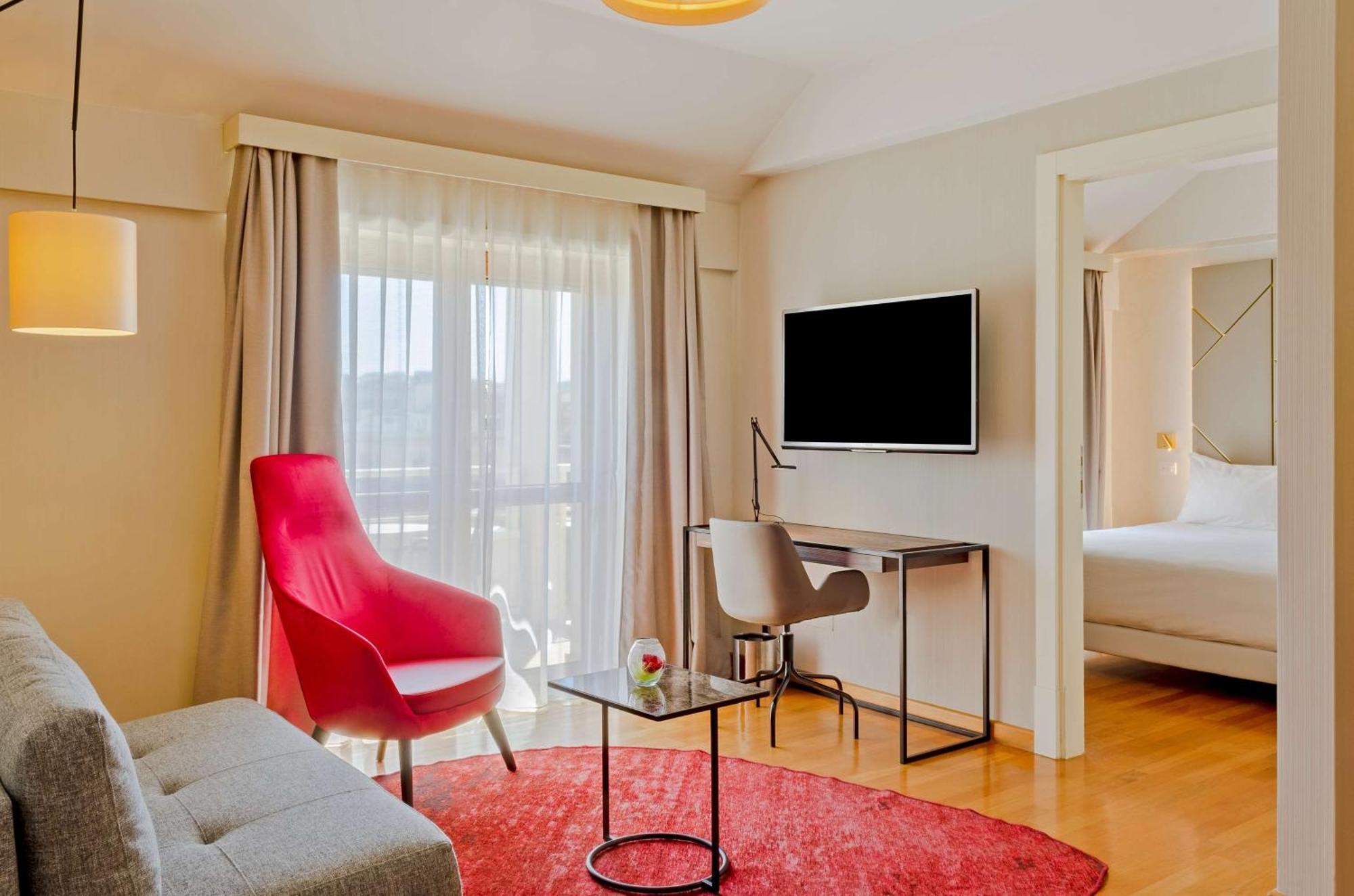 Hotel NH Collection Roma Giustiniano Esterno foto