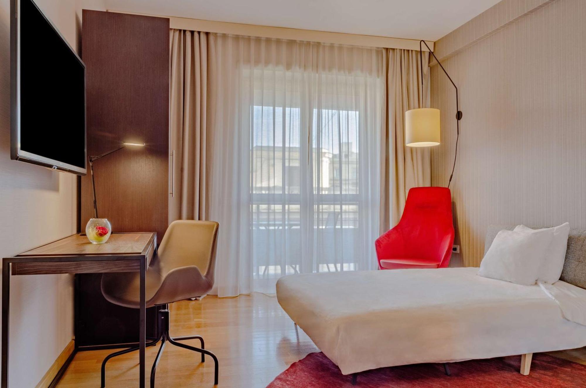 Hotel NH Collection Roma Giustiniano Esterno foto