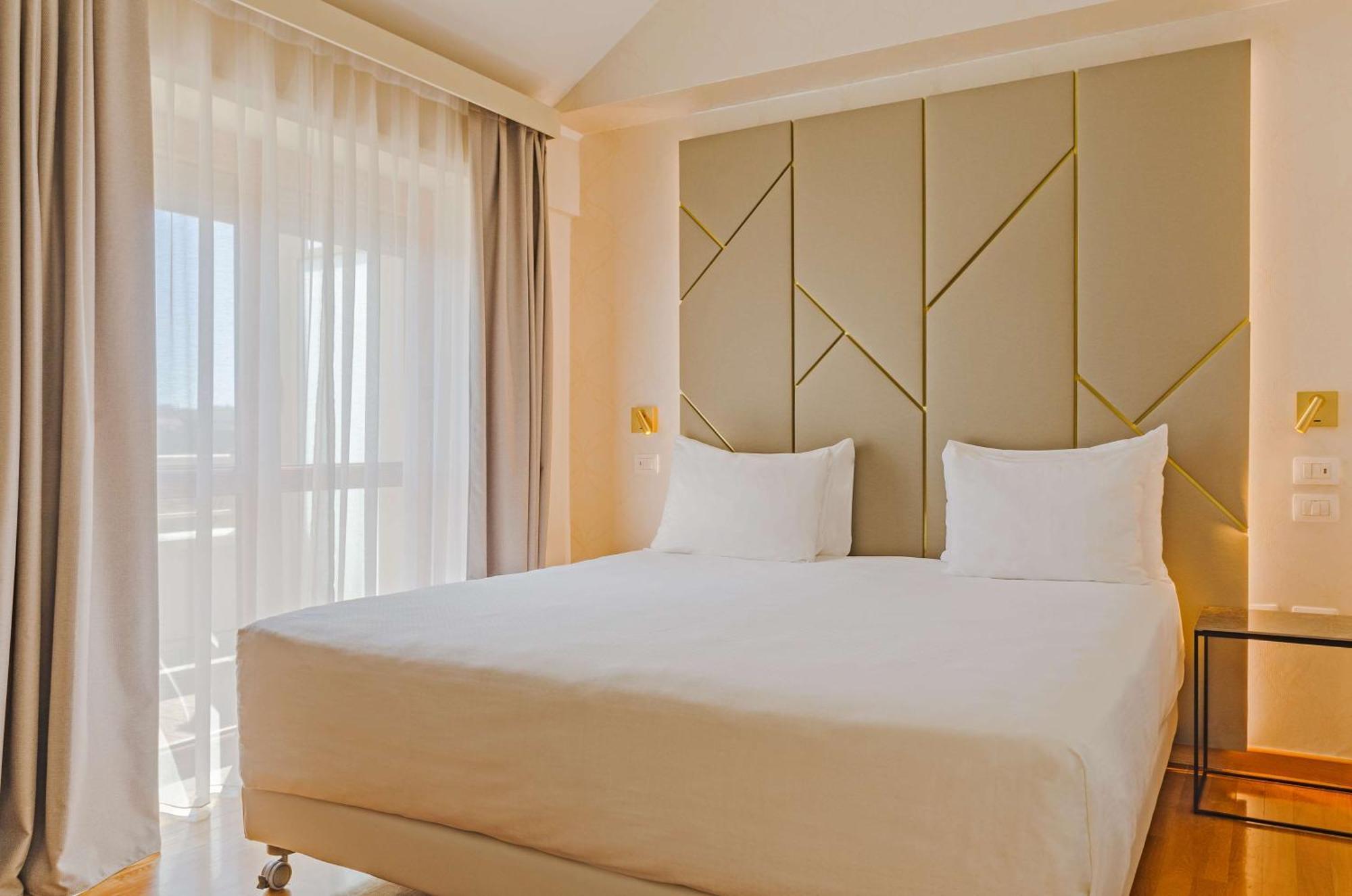 Hotel NH Collection Roma Giustiniano Esterno foto