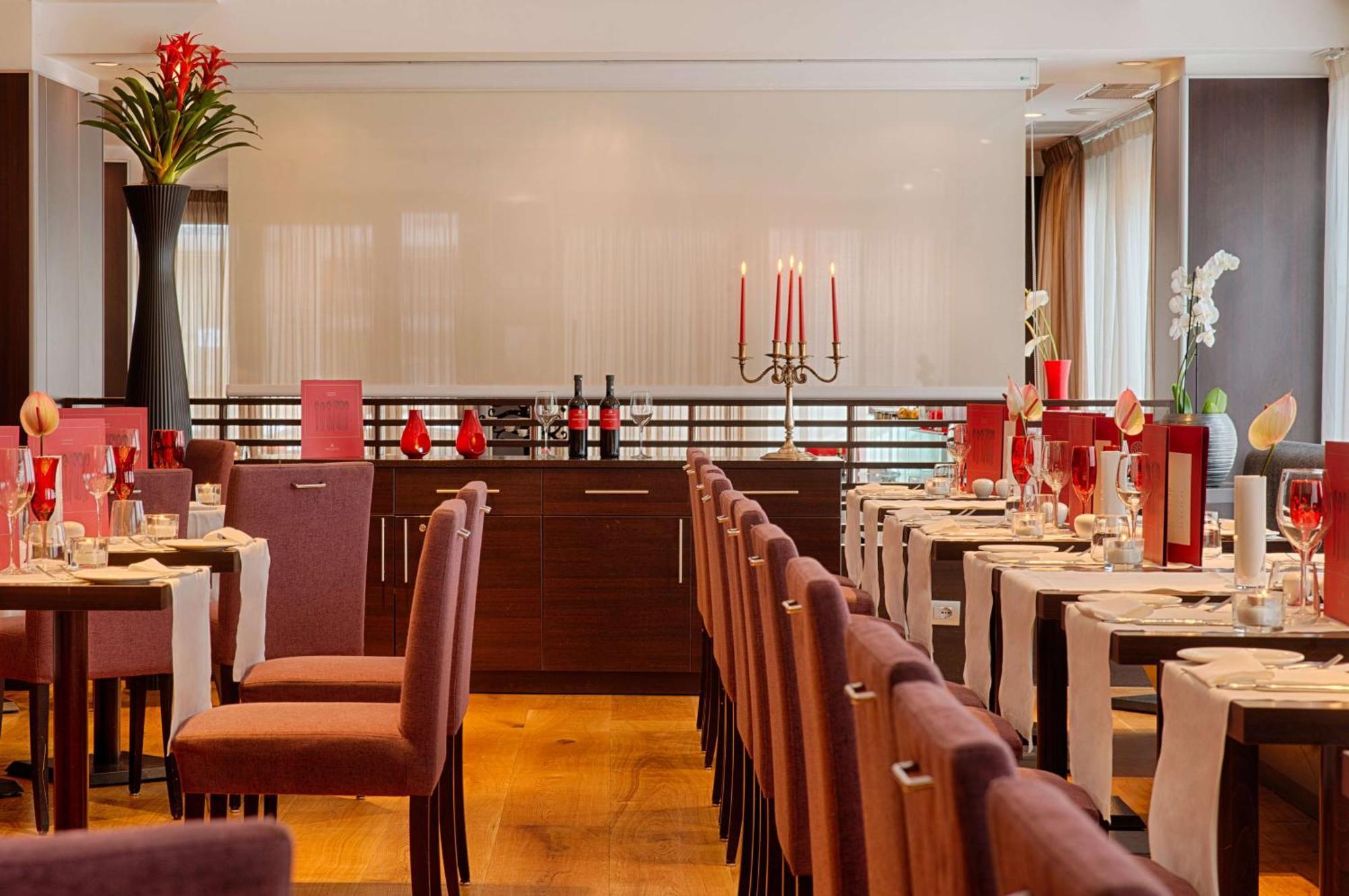 Hotel NH Collection Roma Giustiniano Esterno foto